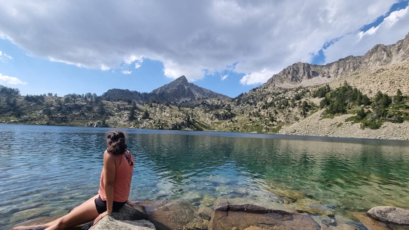 Fuori dai sentieri battuti, tra passi e rifugio